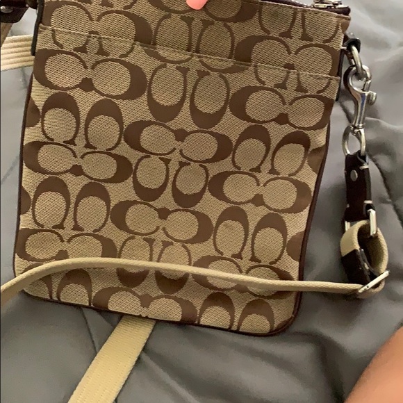 Coach bag - Picture 2 of 3